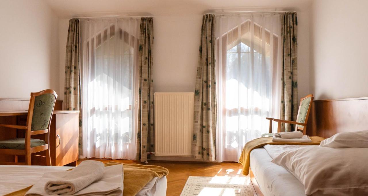 Hidegpataki Fakapu Vadászház Abaújszántó Exterior foto